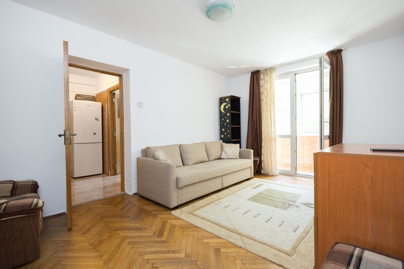Titan (Intrarea Badeni) vanzare apartament 2 camere zona linistita
