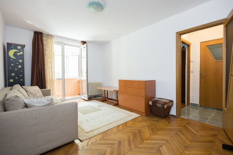 Titan (Intrarea Badeni) vanzare apartament 2 camere zona linistita